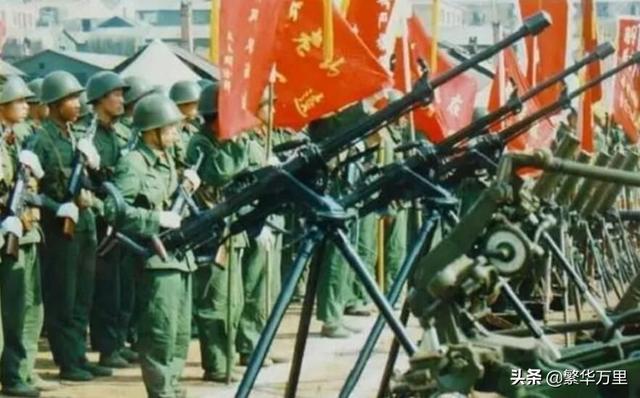 越南军队最头疼的武器，1979年，56式加农炮的威力有多大？