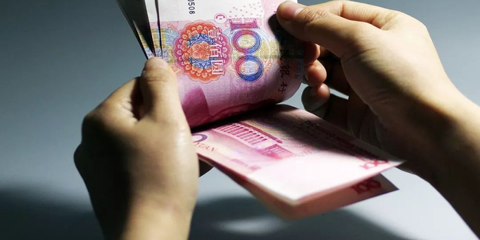 尴尬!90后小伙帮人炒股1.7亿,提成不到3万却收