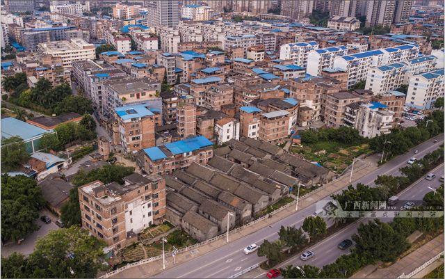 南宁300年历史建筑成廉租屋 月供百元住江景房