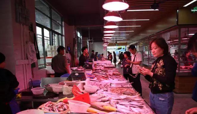 盐田广北肉菜市场“大变身”！环境美、秩序好，“菜篮子”拎得更舒心