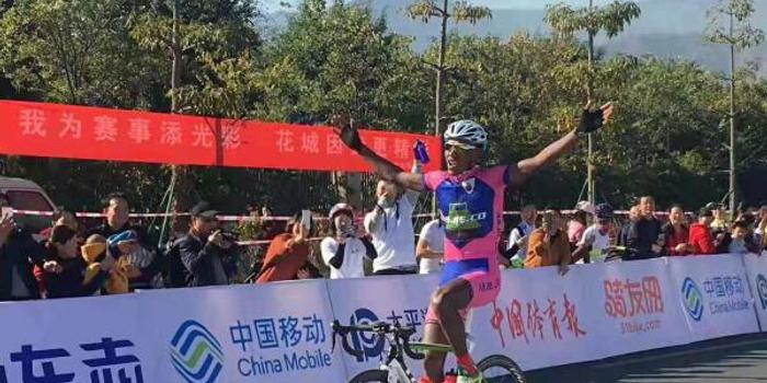 2018环攀枝花国际公路自行车赛在四川攀枝花