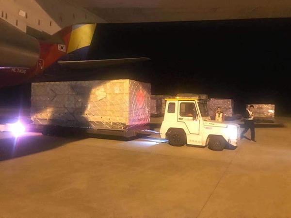 明星展品来了！第二代“会飞的汽车”进博会前飞抵上海