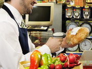 食品安全部门监管困境仍存 专家呼吁建立大数据平台