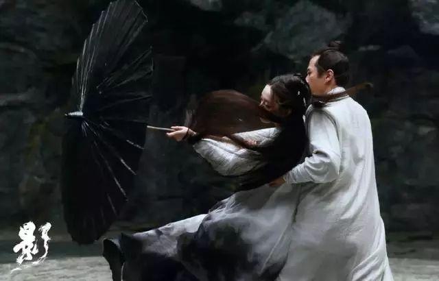 《影》