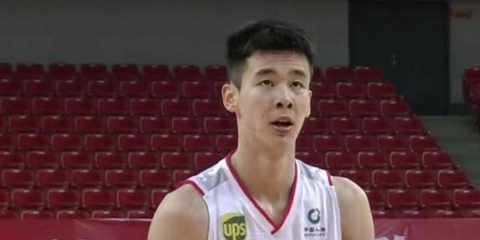 男篮U19队大名单公布!广东队后场奇兵无缘,C