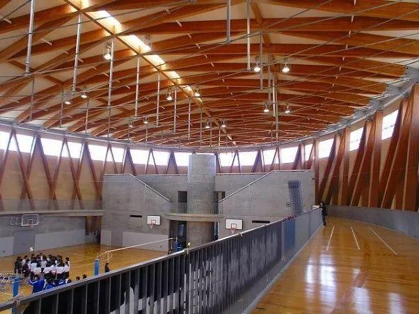 像鸟儿那样轻——日本建筑轻盈化的建筑结构策略（一）