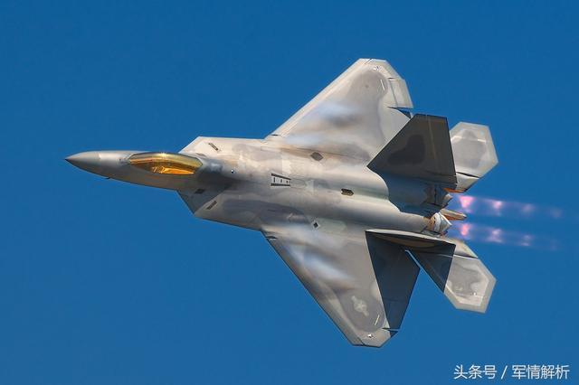 (美军F-22隐身战斗机)