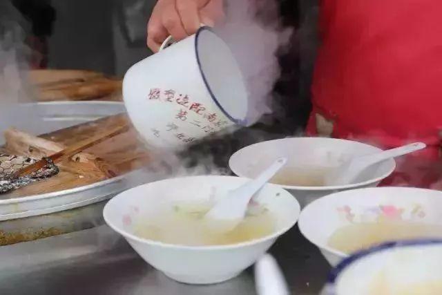 南京最销魂的30碗馄饨，一天一碗，一个月不重样！