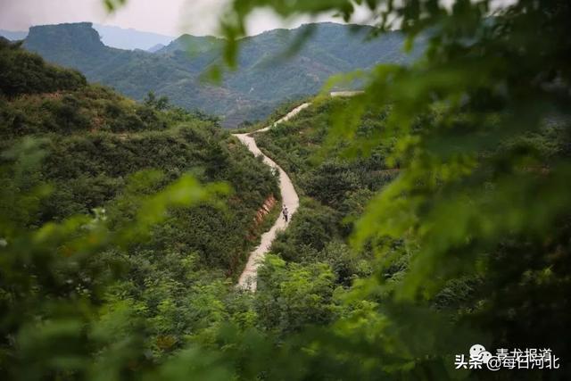 记青龙满族自治县隔河头镇土胡同村驻村第一书记王博巍