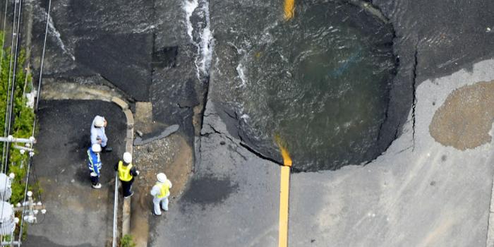 日媒:断水断气、交通瘫痪 大阪地震暴露日本大