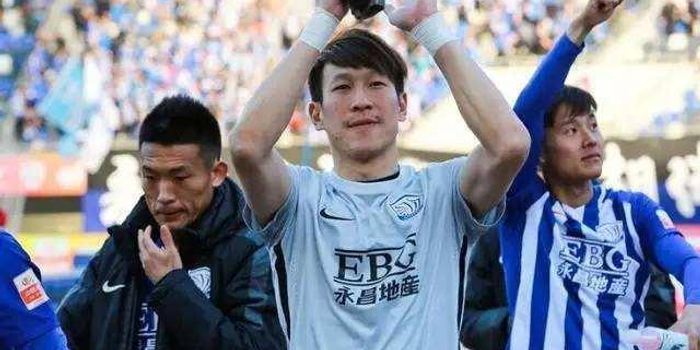 前鲁能功勋门神在中超新军都难踢主力!巅峰时