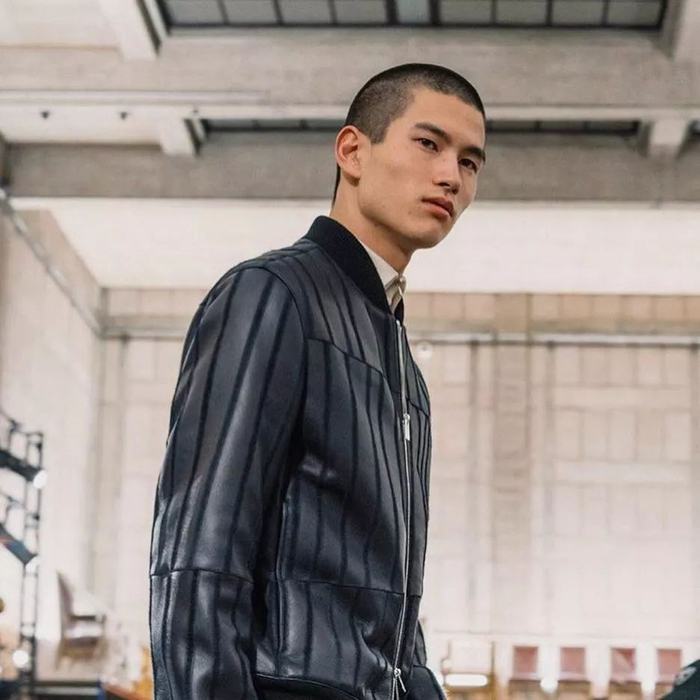 最强亚洲男模Kohei喜提Louis Vuitton广告，又Slay了！