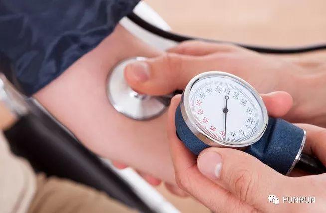 贫血和低血糖、低血压和低血糖都怎么区别？