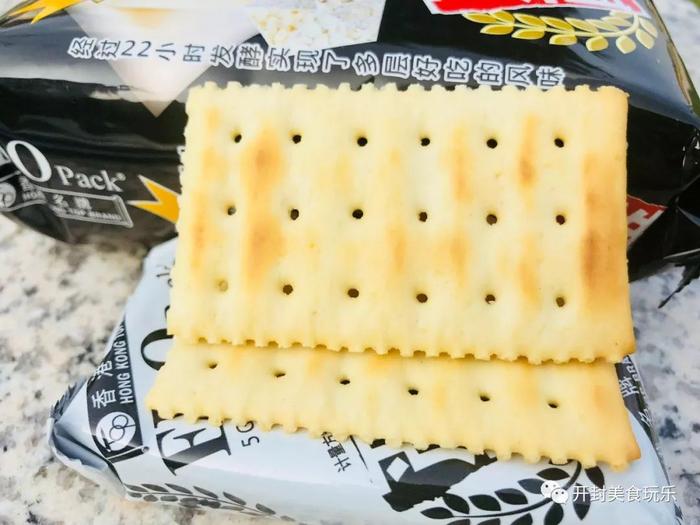 测评 | 7大品牌12种口味苏打饼干，居然还有出家必备良品……