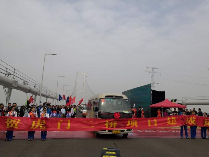 商报午餐 | 南沙大桥今日12点正式通车，往返广深更快了