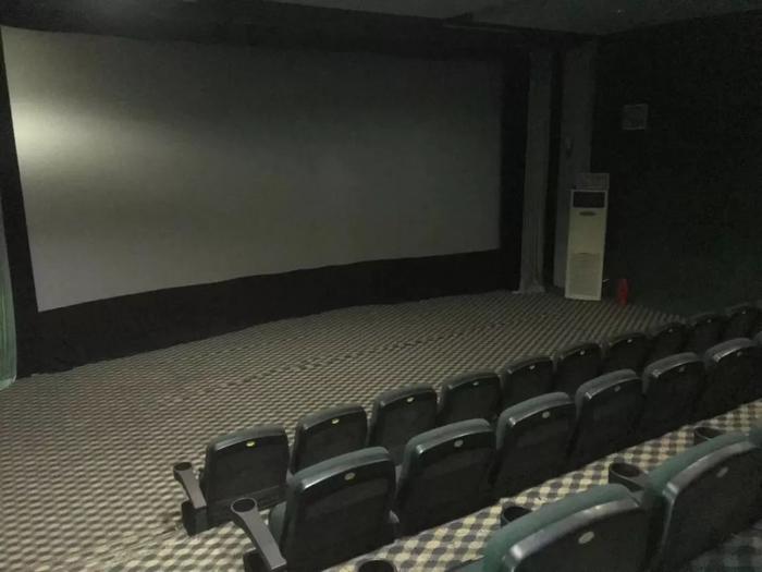 再见！开了33年的广西实验电影院今天正式停业！