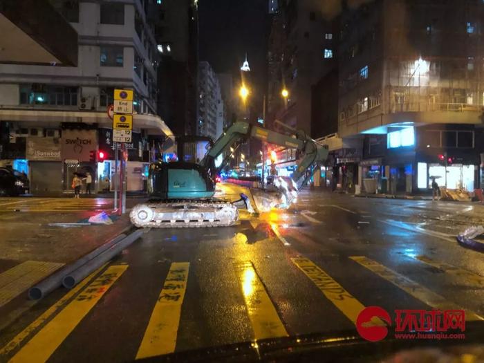 港岛街头。赴香港特派记者 范凌志 摄