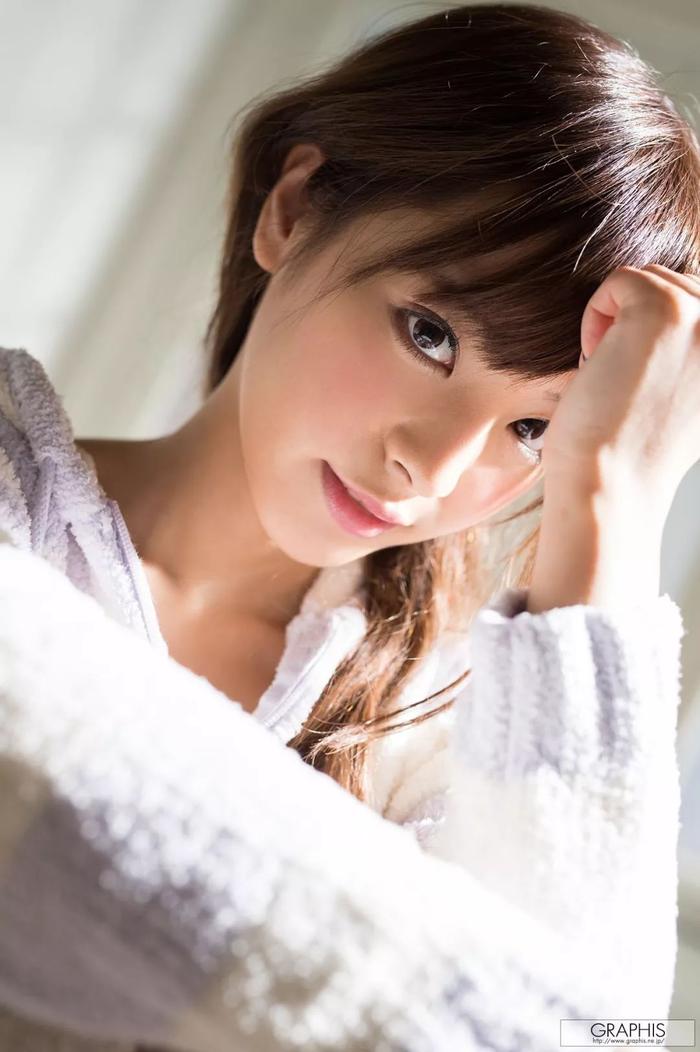 写真 | 桃乃木香奈『 Dazzling fruit 』