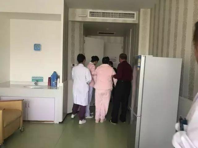 【67岁山东产妇诞下女婴】老来得子VS生育风险，高龄生子你支持吗？