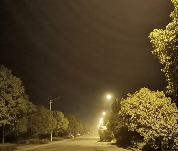 深夜，扬州这条路为何“团雾”重重？记者夜探如遇沙尘暴