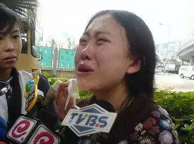 12年了！那个为刘德华“逼死”父亲的女生，现在怎么样了？