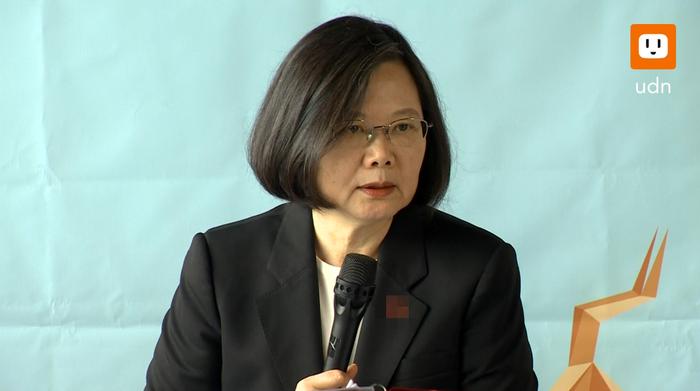图为蔡英文在斯威士兰举行媒体茶叙。(来源:联合新闻网)