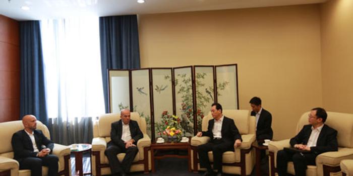 外交部副部长王超会见中东欧国家高级别官员访