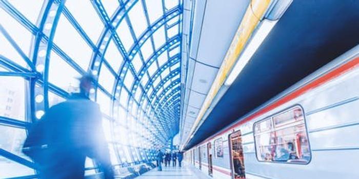 成都开通全国首个5G地铁站 高速WiFi信号覆盖