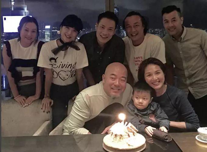 他在陈奕迅《最佳损友》里埋下最心酸告白，13年后温暖3亿人：有一种友情叫杨千嬅和黄伟文