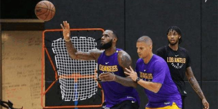 nba自由市场何时开放,nba自由市场何时开放
