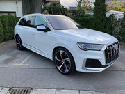 奥迪新款SQ7街拍曝光