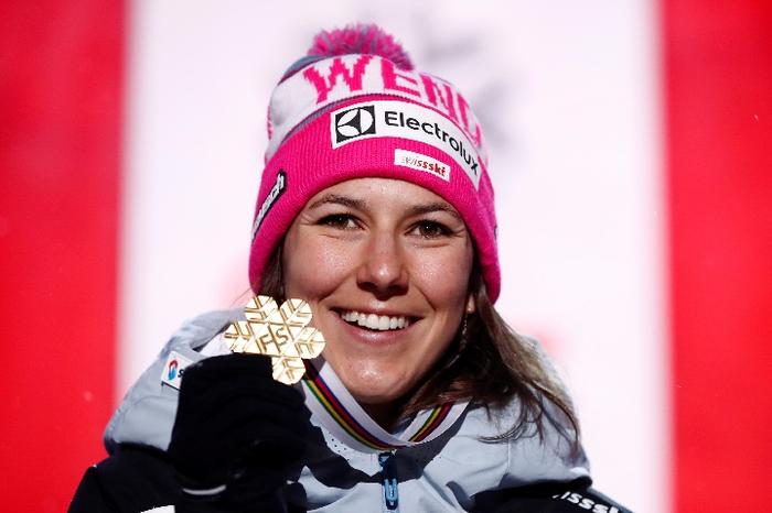 高山滑雪世锦赛女子全能霍尔德纳实现卫冕