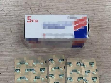 杭州海关连续在邮路口岸查获7000余片管制类精神药品