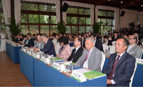 2019和平绿色生态文化旅游论坛在普洱隆重举行