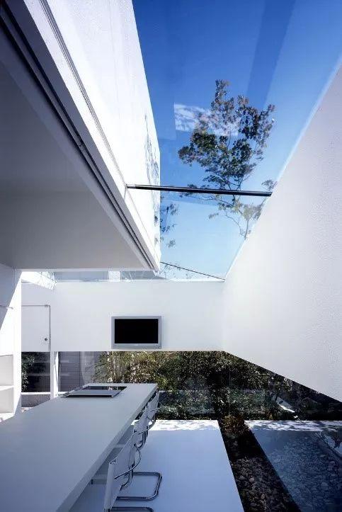 像鸟儿那样轻——日本建筑轻盈化的建筑结构策略（一）