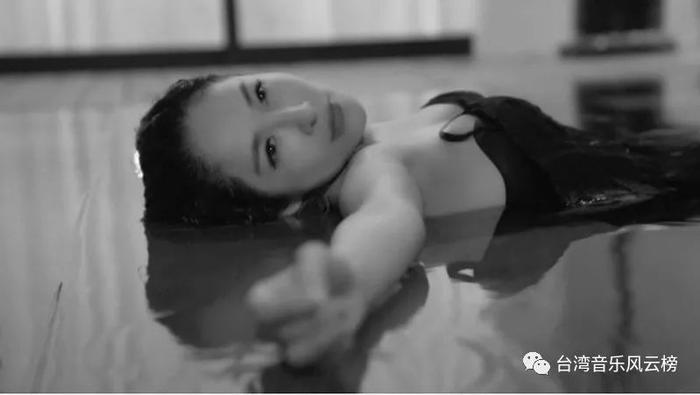 萧亚轩拍摄新专辑视觉花絮，Elva讲述制作幕后心路历程！