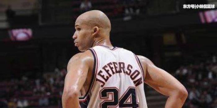 科比nba赚了多少钱,nba科比比赛回放