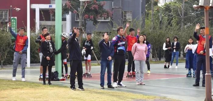 南京市莲花实验学校小学部速滑人才输送基地授牌仪式顺利举行