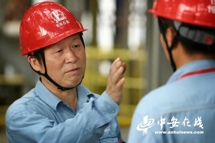 【榜样】中石化安庆公司烃类衍生物首席技师龚荣庭：为社会创造价值 为发展贡献才干