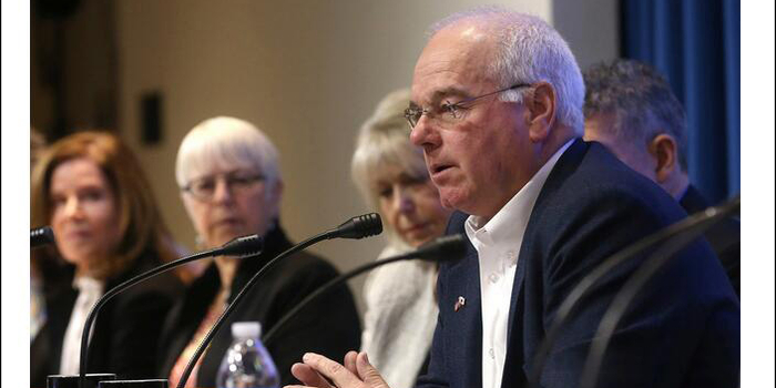 白宫将取消对加州高铁9亿拨款 特朗普再炮轰: