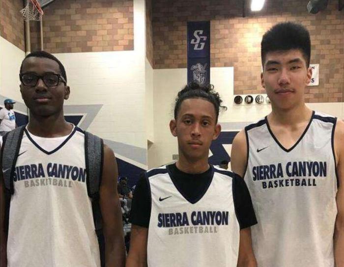詹姆斯大儿子高中首秀，中国16岁2米18小巨人表现亮眼，已经收到NCAA的offer
