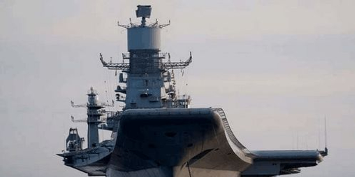 印度唯一航母起火!