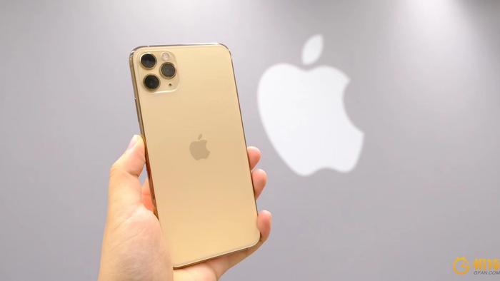 iPhone 11苹果体验会图赏 超广角镜头加持,续航更持久