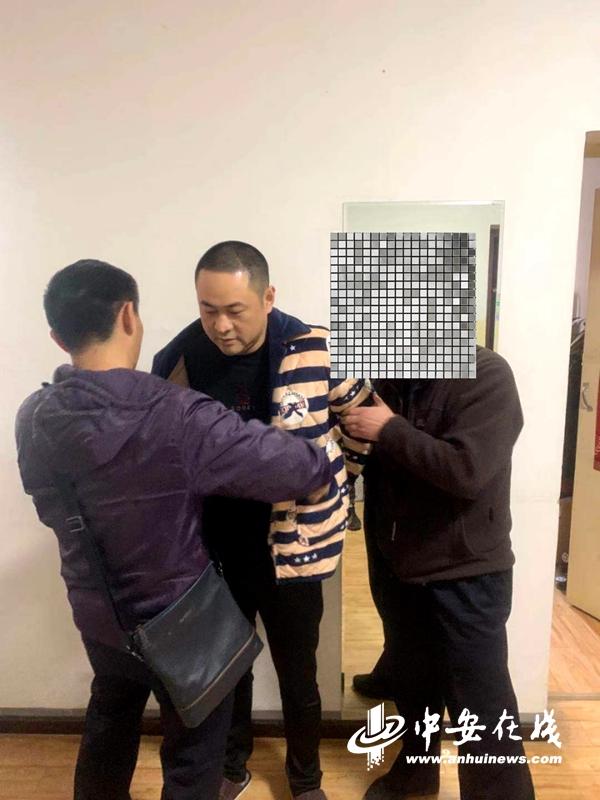 不到5小时已有1人落网 合肥警方公开通缉11名在逃人员