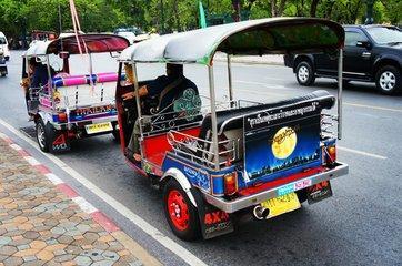 泰国超拉风的突突车，你坐过吗？