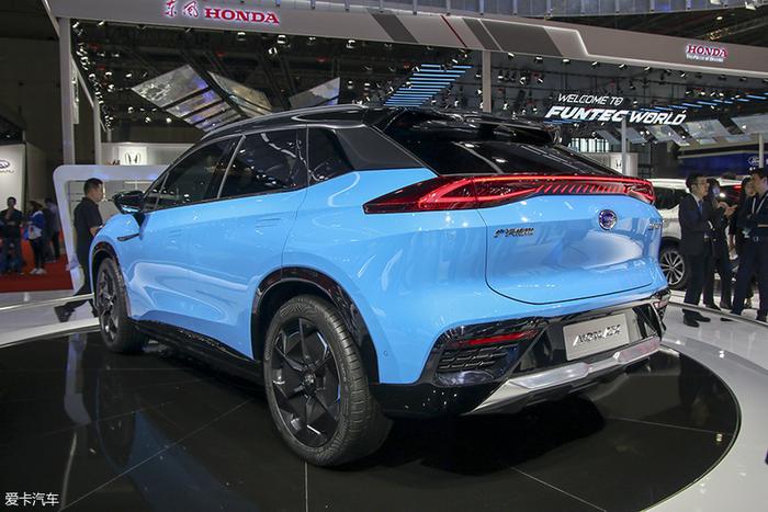 3.9s破百的SUV 实拍广汽新能源Aion LX