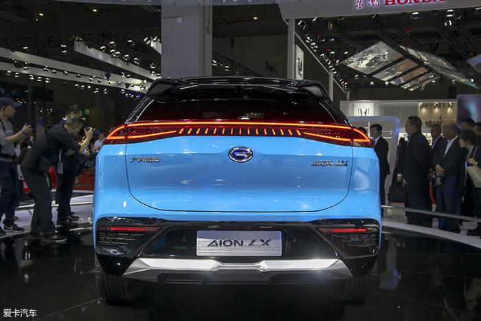 3.9s破百的SUV 实拍广汽新能源Aion LX