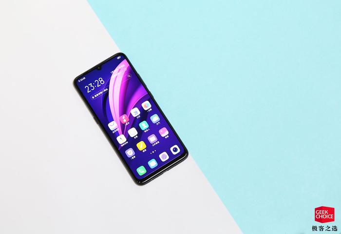 图赏丨vivo Z5 极速幻影版：依旧 1598 元起售，外观可选项更多了