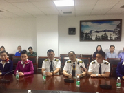 川航机长：成员状态良好将继续履行安全飞行神圣职责