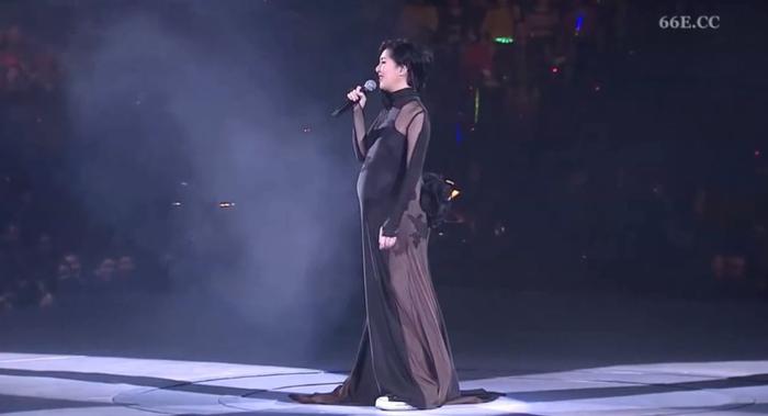 他在陈奕迅《最佳损友》里埋下最心酸告白，13年后温暖3亿人：有一种友情叫杨千嬅和黄伟文
